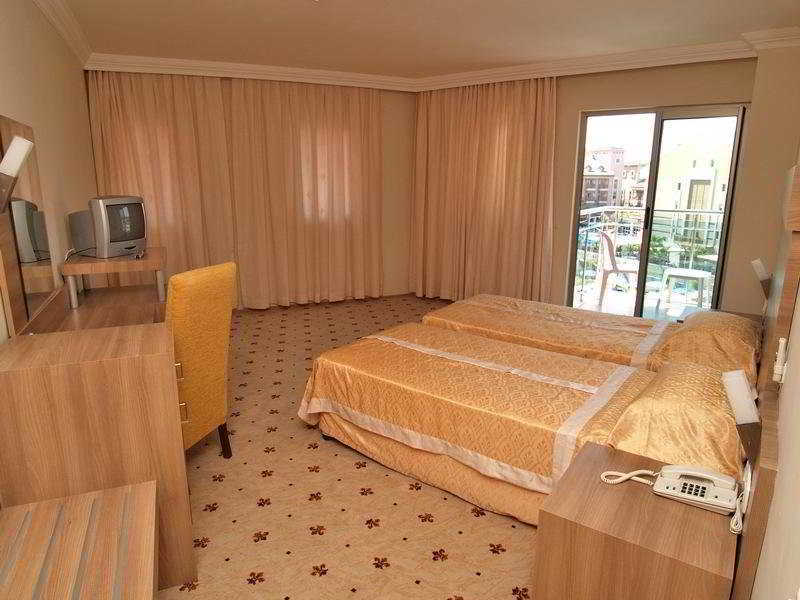 Club Side Coast Hotel Colakli エクステリア 写真